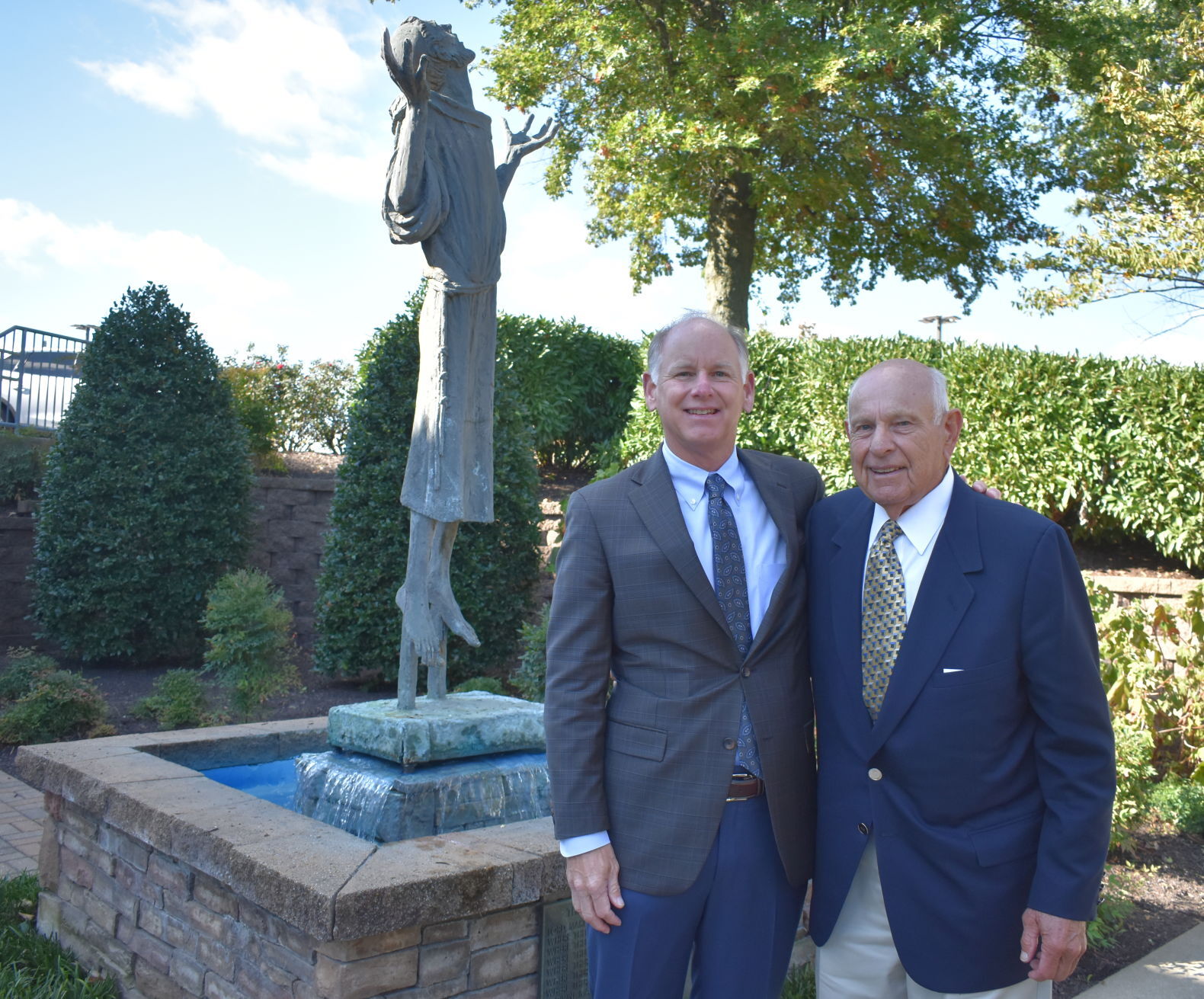 Dr. Hilary Hunt and Ken Hunt